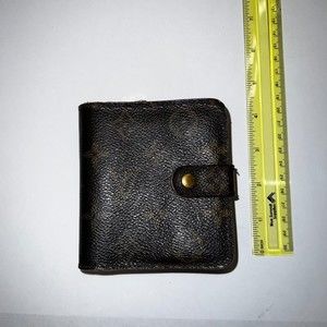 Louis Vuitton Monogram Wallet